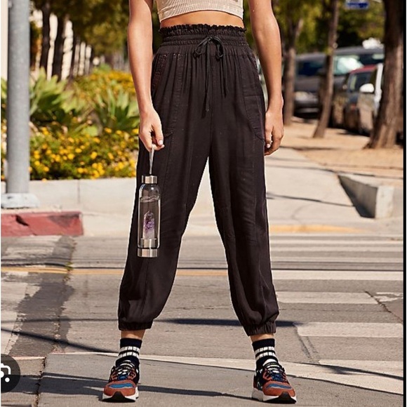 Free People Movement Halfzies Pant - Picture 1 of 7